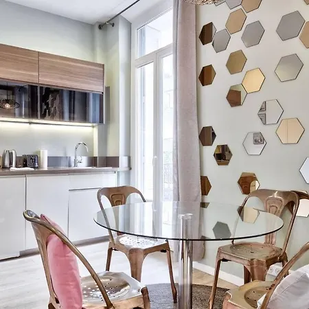Magnifique T2 Dans L'hyper Centre - Rue D'antibes *